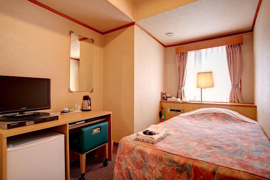 Okinawa Sun Plaza Hotel Naha Exterior photo