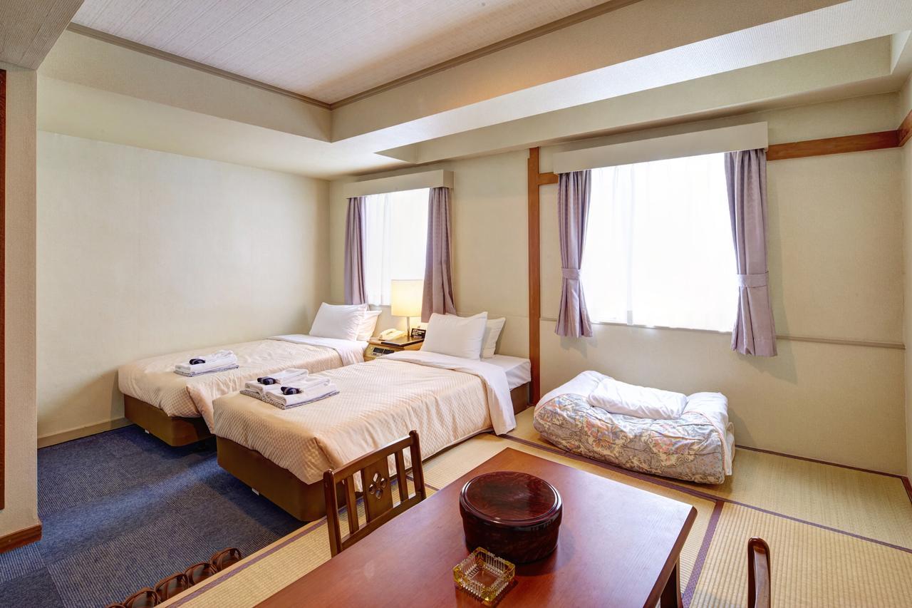 Okinawa Sun Plaza Hotel Naha Exterior photo